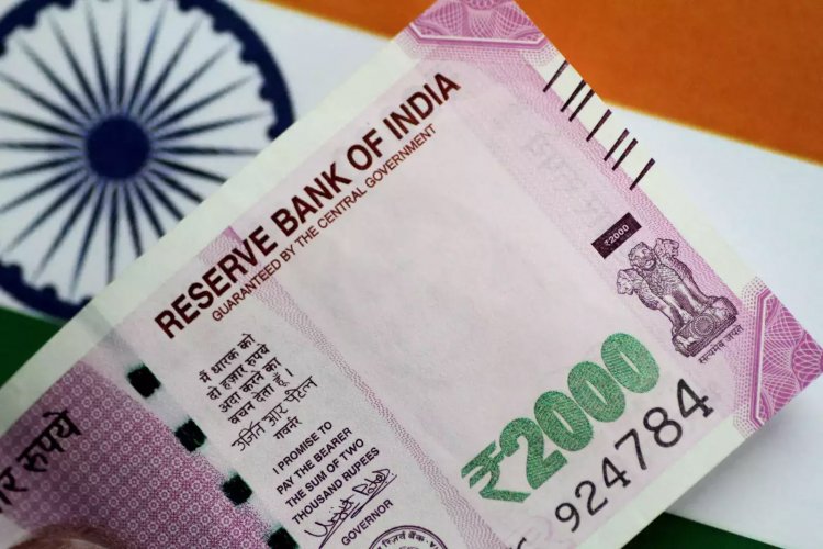 Falling Rupee No Reflection on the Economy