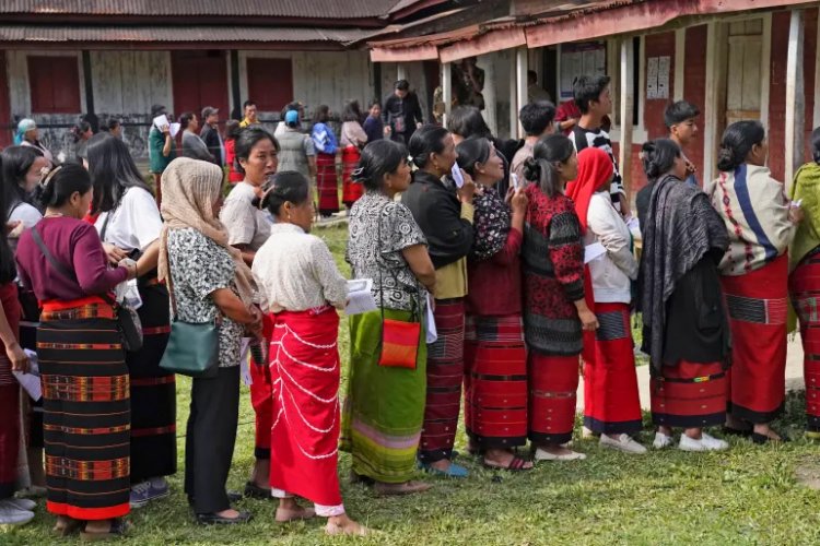 Manipur: Smooth Elections AMIDTS Ethnic Violence